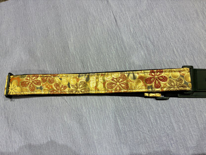 Hana No.02A — Kimono Obi Guitar Strap, full view of the strap showing the floral medallion.
